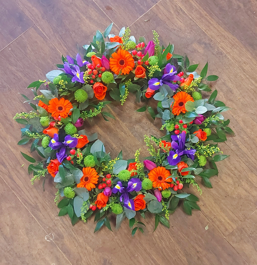 Classic Vibrant Wreath